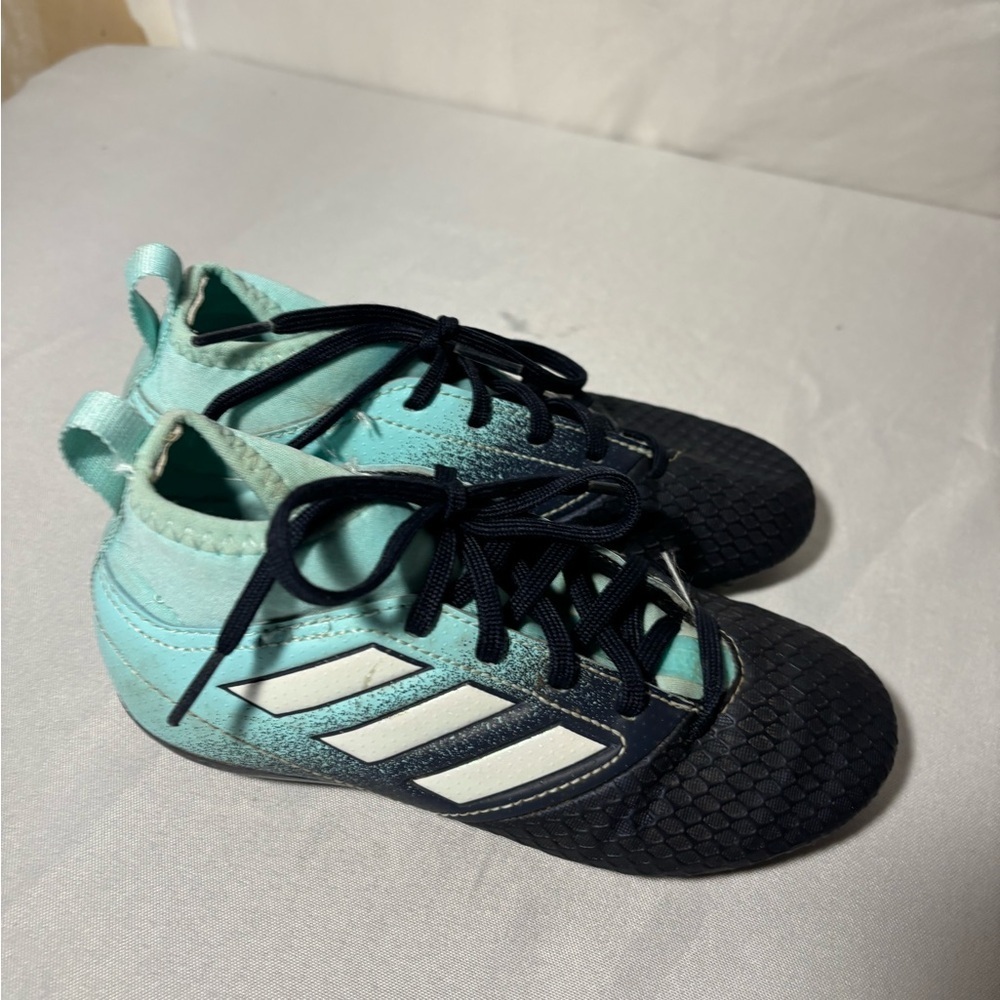 Kids size 1 adidas soccer cleats, #N869